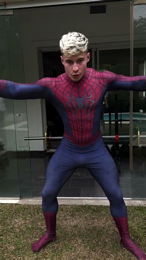 Volvió tu superhéroe favorito