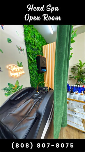 Headspahawaii on Instagram: "Open Room Head Spa ✨ Our Open Room Head Spa features the Akira Head Spa Bed, offering full-body massage while you enjoy your head spa. The bed is fully equipped for scalp treatments and hair analysis, making it perfect for guests who want deep relaxation and scalp care at the same time ✨ #headspa #hawaiiheadspa #headmassage"