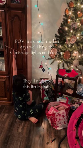 Cherishing Last Days of Christmas Decorations