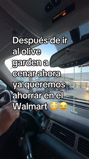 Familia De 5 Después De Cenar
