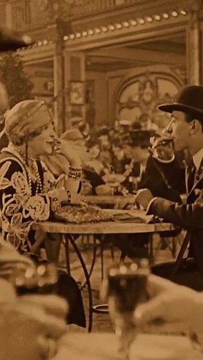 One of the coolest movie shots in cinema history. From the movie ‘Wings’ (1927). 👏 #cinematography #filmmaking #behindthescenes #tubi