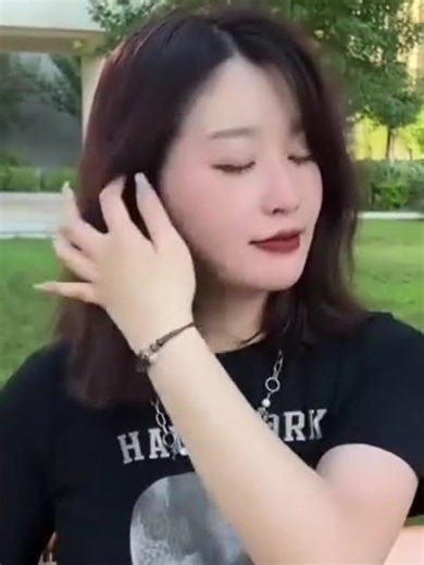 𝐂𝐨𝐦𝐛. 𝐒𝐭𝐫𝐚𝐢𝐠𝐡𝐭𝐞𝐧. 𝐒𝐡𝐢𝐧𝐞 #ytshort