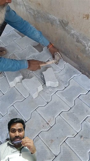 Interlocking tiles installing #construction#shortsfeed #bome #trendingshorts #machine #tweening