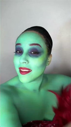 Miss Argentina Beetlejuice Costume