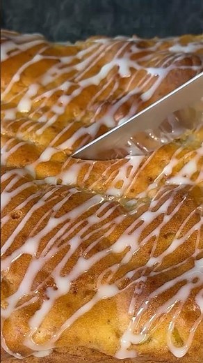 Apple cake to die for! Everyone's looking for this recipe! #cake #backen #recipes