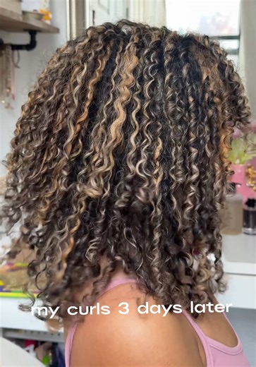 How to Style Your Curls with Finger Coiling