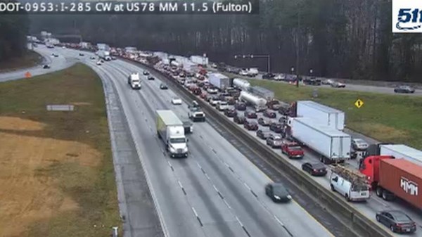 TRAFFIC: Lanes clear on I-285 on Atlanta Westside after wreck