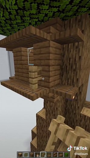 cute little treehouse build :D #treehousebuild #cutetreehouse #minecrafttreehouses