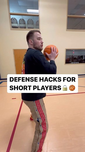 Peter Danyliv | Kyle Lowry is one of the best Small Guards to study if you want to learn how guard bigger and taller players in the post🔒😤 These 4... | Instagram