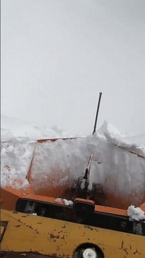 👉 Extreme Snow Conditions – LKT at Full Power ❄️