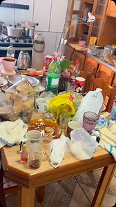 20K reactions · 65 shares | Parece uma casa abandonada, mas não é kkkkk #relaxing #asmr #donadecasa #lavandoalouça #fy #explorar #limpezasatisfatoria | Mirian Honorato | Facebook