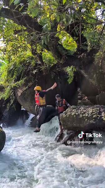 Rahayu River Tubing: Jelajahi Keindahan Alam