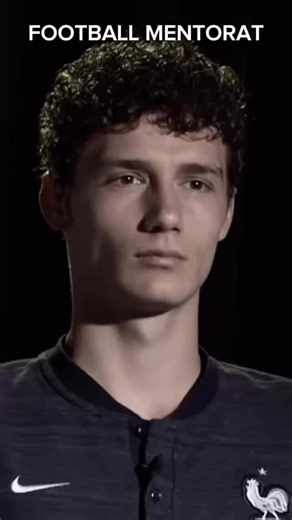 4.2K reactions · 132 shares | LE FOU RIRE HISTORIQUE DE PAVARD • • • PACK ULTIME ⚽️  Offre à tes enfants, mes meilleurs programmes de préparation physique, de technique, de prévention ou encore d’hygiène de vie ✅ Plus d’infos sur le site en bio • • • #football #fblifestyle #pavard #benjaminpavard #france #but #interview #fun #performance #coaching #footballmentorat | Football Mentorat | Facebook