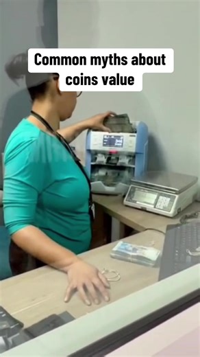 THESE 1/2 c 1c 2 c 5 c 10 c 20c 50c AND THE SILVER R1 COIN SETS WERE STRUCK AS PART OF THE SECOND DECIMAL ISSUE 1965 - 1990. IN 1962 IT WAS ANNOUNCED THAT A CHANGE IN SIZE, DESIGN AND METAL CONTENT OF COINS WAS BEING CONSIDERED. THIS WAS PRIMARILY DUE TO THE INCREASE IN THE PRICE OF SILVER. VARIOUS PATTERNS WERE STRUCK FOR CONSIDERATION BY THE PARLIMENTARY COMMITTEE INVESTIGATING THIS AS THE INCREASED USE OF COIN AUTOMATION MACHINES REQUIRED LONG TERM USE OF THE COIN#fypvira#southmandelacolouge#