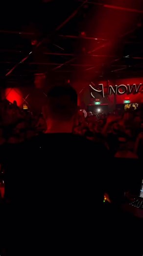 CLUB X on Instagram: "Buenos días ☀️ Recibe un regalo navideño para hoy de parte de Club X TIME TABLE • Wrong Department 8pm • Diego Zheng 10pm • IGLESIAS 11pm • Pablo Muzi3k 2am Los esperamos con uno de los mejores exponentes donde su set lo crea en directo . La cortesía no tiene límite de horario .🧑‍🎄"