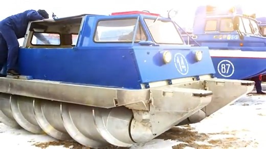 Why the Soviets built a giant screw tank for their space program