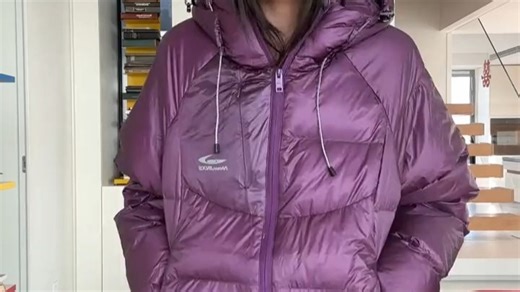 江南先生NewJNXS三防蓄热撞色拼接羽绒服冬季印花暗纹连帽面包服