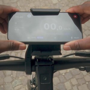 Verander uw smartphone in een eBike-display. Het scherm geeft rijgegevens weer en biedt volwaardige navigatie. | Bosch eBike Systems