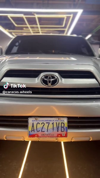 4RUNNER 2008 4x4‼️🔥 🔥🔥🔥🔥🔥 🚘Marca: TOYOTA 🚗Modelo: 4RUNNER LIMITED ⌛Año: 2008 ⚙️ Transmision: Automática 4x4 👨🏻Dueños: 4-1 🏳️Kilometraje: 166.000 km 🎨Color: Plata 📡Ubicacion: ALTAMIRA 💰Precio: 26.990$ ‼️Nuevo precio ‼️ ✅Observaciones: Motor y caja excelentes IMPECABLES CONDICIONES 3 Juegos de llaves Cauchos 80%