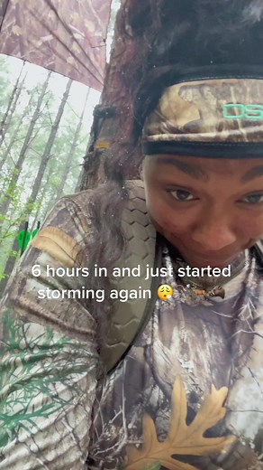 Getting soaked 🥴 #rainoutdoors #hunttok #deerhunt #hoghunt #huntress #fyp #foryou #countrygirl