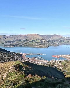 The Christchurch Gondola offers stunning panoramic views of the city, Lyttelton Harbour, and beyond. The summit station offers plenty to entertain: explore the many walking tracks, a licensed Red Rock Café and a gift store. | Christchurch Gondola