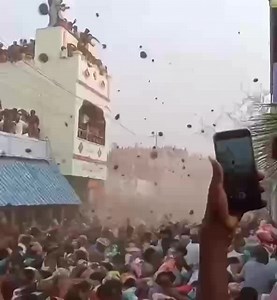 Poo party in India. Shits crazy