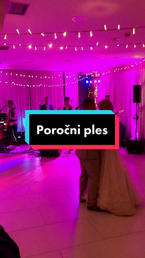 Ko naša ‘LJUBLJENA’ postane del najlepšega dne. Prvi POROČNI ples s Polkaholiki.🥰💍🥂Čestitke, Katja in Blaž. 👰🏻‍♀️🤵🏻 #polkaholiki #weeding #ljubljena #gig #foryoupage #fyp
