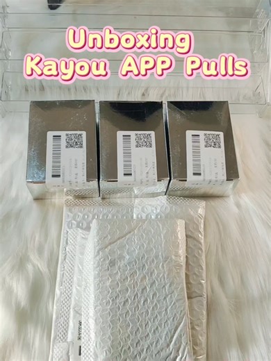 POV: Unboxing my Kayou App pulls ‖ Nothing beats the feeling of seeing your digital hits in person. 💖 These SC and ZR cards are literally glowing! #mlpcards #mlp #Kayou #cardcollector #mylittlepony