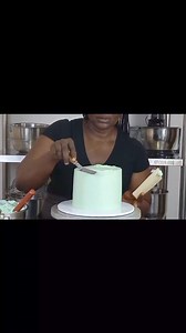 How to smooth your cake with buttercream #buttercream #cakedecorating #reel #reelvideo #highlight #cake | Allrecipes Baking