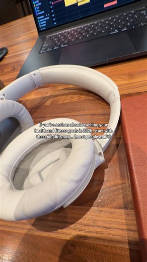 Edward Panganiban | Bay Area Personal Trainer & Online Coach on Instagram: "THE 7 HABITS 👇 STOP LOOKING FOR THE ANSWERS. Forget the 7 habits, you already know what you should be doing. You’re just not doing it. You can easily find the answers and do so much research but consuming more doesn’t mean anything without implementation. So stop wasting time and start doing. #blessed2move"