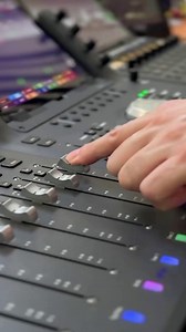 🎵 Trackball, shortcuts, and faders 📷 instagr.am/jukeboxstudio.eu ▶️ avid.com/pro-tools #trackball #shortcuts #faders #avids1 #musicproduction #daw #avidprotools #protools #avid #avidcreator | Avid Pro Tools