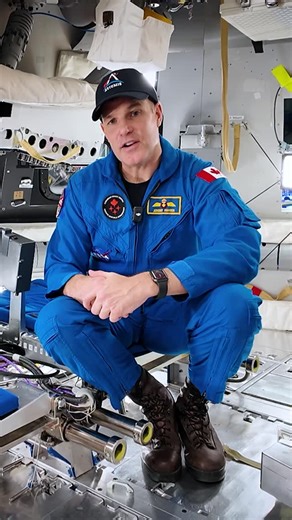 Canadian Space Agency on Instagram: "🚀 How will the Artemis II crew pilot the Orion spacecraft? It flies on automation at times — but the astronauts can take manual control, using hand controllers and guidance from mission control… or even the stars. ⭐👨‍🚀"