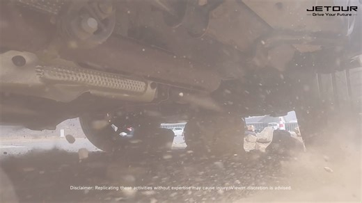 Safety you can rely on. 🚗🔄 JETOUR T2 has undergone rigorous testing, including a head-on crash with a brick wall and a side collision with another vehicle. Your safety is our top priority. #JETOUR #DrivingTheFuture #JETOURT2 #T2Safety | Jetour Auto
