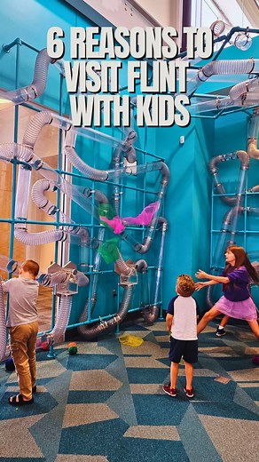 6 Things to do with KIDS in Flint, Michigan this Summer! 🚗 It’s TRAVEL TUESDAY with @semimichiganforddealers and we’re hitting the road to the Flint area for a fun-filled family day! 🔬 @sloanmuseum is a MUST VISIT for Metro Detroit families. Check out the 5 hands-on areas: Discovery Hall Science, Hagerman Street Kids Town, The Car Gallery and Makerspace! Be prepared to spent a LOT of time there, your kids will love it! Plus, right now, check out the Hall of Heros exhibit through 9/7 🚒 @flintc