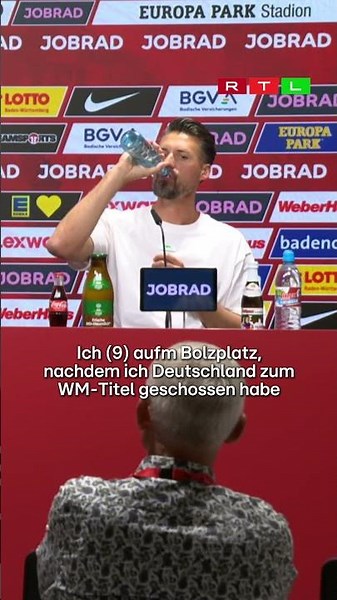 Sandro Wagner ext die ganze Pulle bei PK