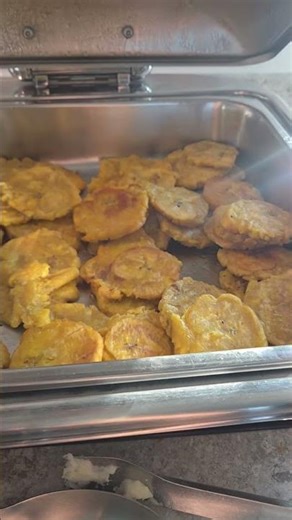 Breakfast at Hampton Inn #food #hotel #buffet #international #travel #breakfast #hilton