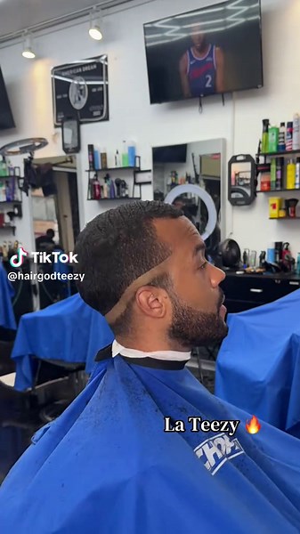 Located in Los Angeles ca Hit the link in bio for booking #barber #labarber #haircut #fyp #asmr