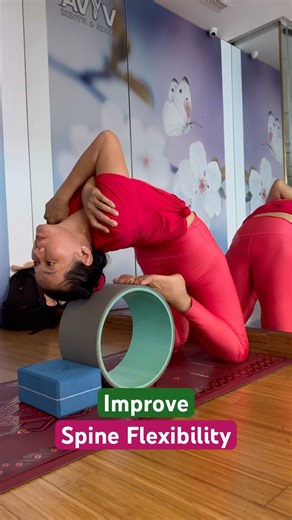 Improve Your BACKBENDING with this Simple Movement/Yoga/Backbending #yoga #yogapostures #ytshorts