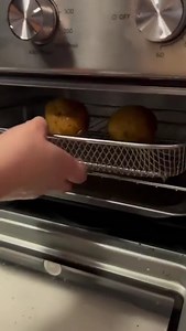 The perfect way to prepare your potato! Featured: GE® Mechanical Air Fry 7-in-1 Toaster Oven (23L capacity) Model: G9OAABPSPSS SRP: P13,395 For more product info, visit https://geappliancesdistributor.ph/ Available at leading appliance stores such as Anson’s, Handyman, Homeworld, Robinson's Department Store, Rustan's, SM Appliance, True Value, Western Appliances, Wilcon and many more! Showrooms: 4th Floor Shangri-La Plaza Mall, EDSA, Ortigas Tel. 8633-2906/09286332906 2nd Floor Western Appliance