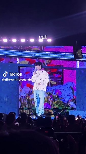 joshua is so mesmerizing to watch while performing fortunate change, he’s so smiley and all 🥹 #JOSHUA #SEVENTEEN #NEW_BULACAN #SEVENTEEN_IN_BULACAN #CARAT
