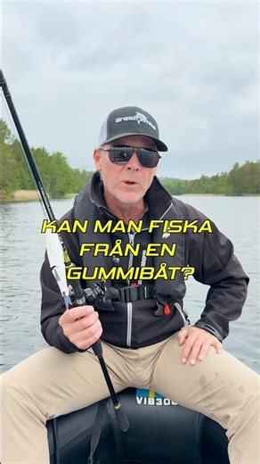 Glöm allt du trott om att gummibåtar och fiskekrokar inte hör ihop! 🎣 #greatwhiteofsweden #ribbåt