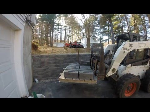 Unilock Retaining Wall Construction Time Lapse