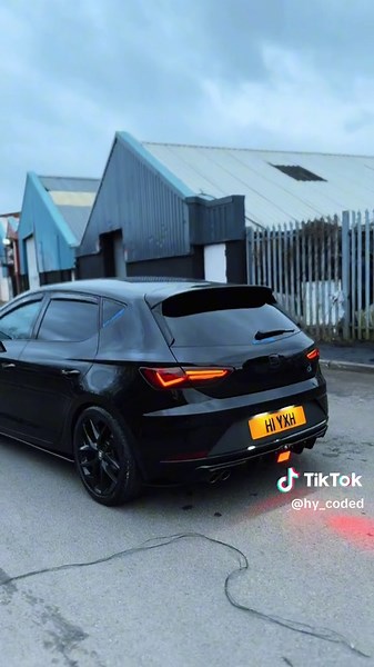 Customized MK3.5 SEAT Leon FR Walkaround