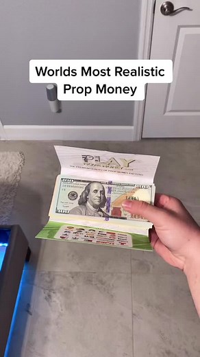 Realistic Fake Movie Prop Money Review