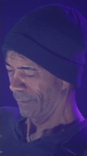 Greg Howe’s incredible “Distorted Mirror” solo. Check out the full video! #guitarsolo