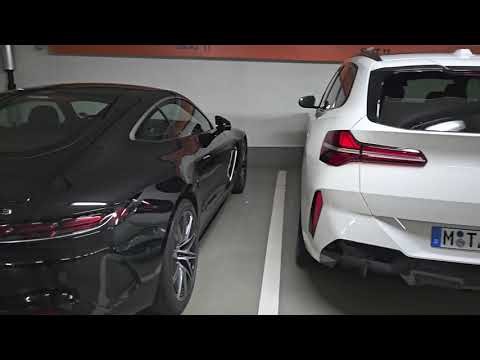 Frankfurt Airport - Sixt Car Rental.