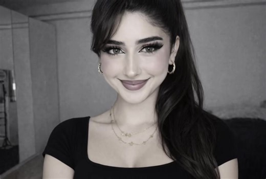 قمر وجهه: فيديوهات متنوعه وأجواء مرحة