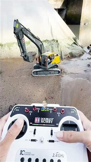 Xe Cẩu Múc Cát Điều Khiển Từ Xa , Máy Xúc EC160e , Ô Tô Đồ Chơi , Xe Cuốc Đất