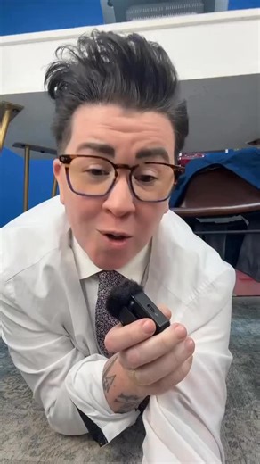 Repost from @underthedesknews • I - can’t - even. Fully out in the open asking for quid pro quo clemency | Mandy Patinkin