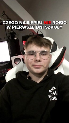 Gaming Chair Setup: Stylish Decor for Streamers